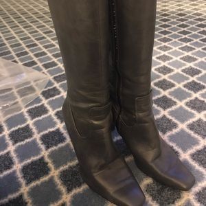 Women’s boots